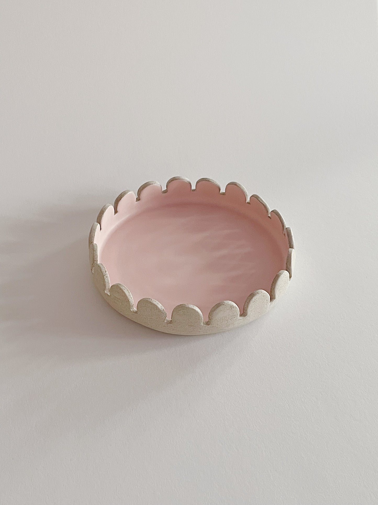Arcs Serving Plate Puderrosa matt Ø20